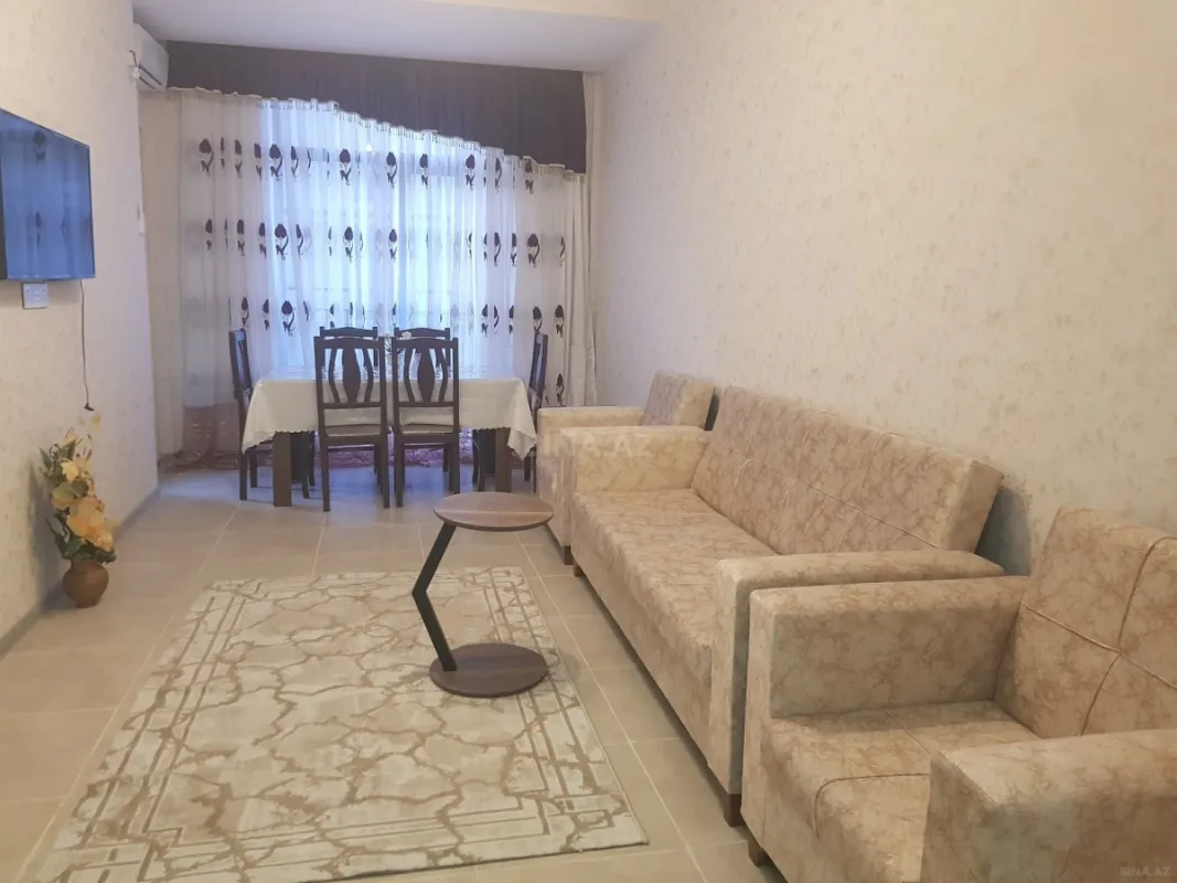 Kirayə verilir 2 otaqlı mənzil 55 m²