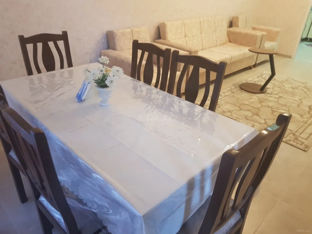 Kirayə verilir 2 otaqlı mənzil 55 m²