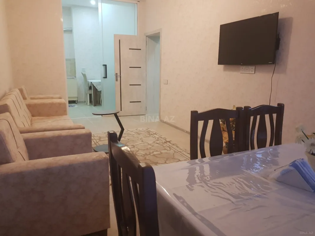 Kirayə verilir 2 otaqlı mənzil 55 m²