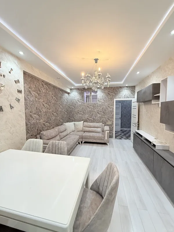 Satılır 3 otaqlı mənzil 65 m²