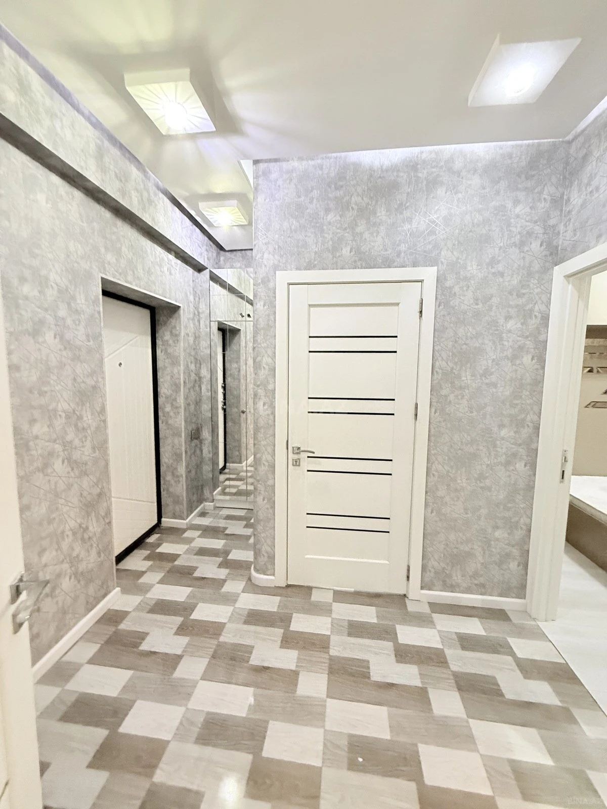 Satılır 3 otaqlı mənzil 65 m²