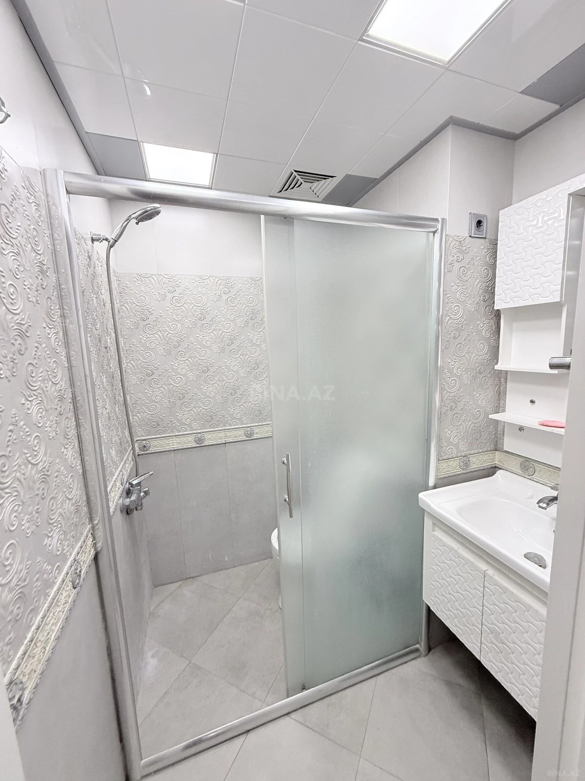 Satılır 3 otaqlı mənzil 65 m²