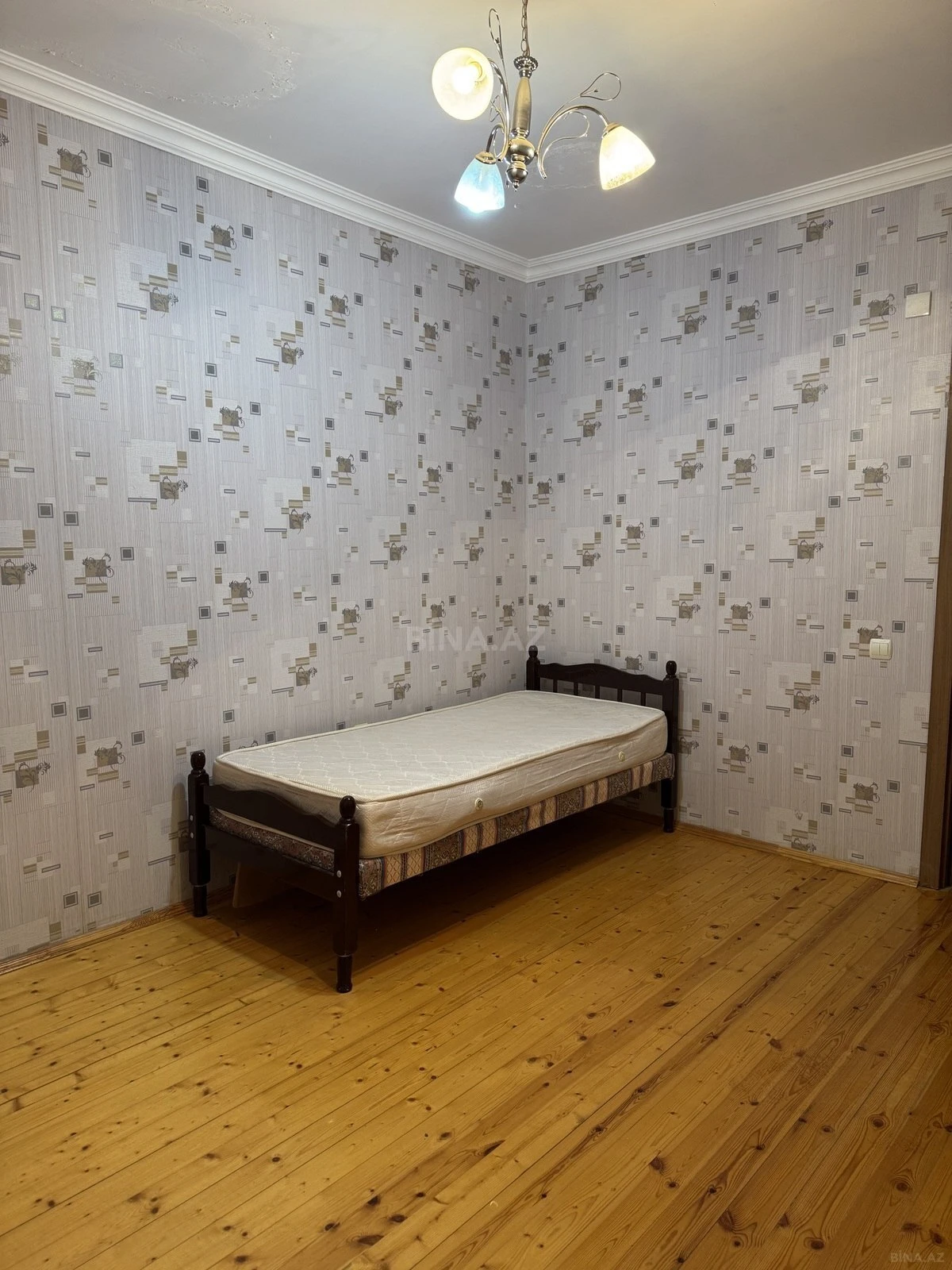 Satılır 3 otaqlı mənzil 85 m²