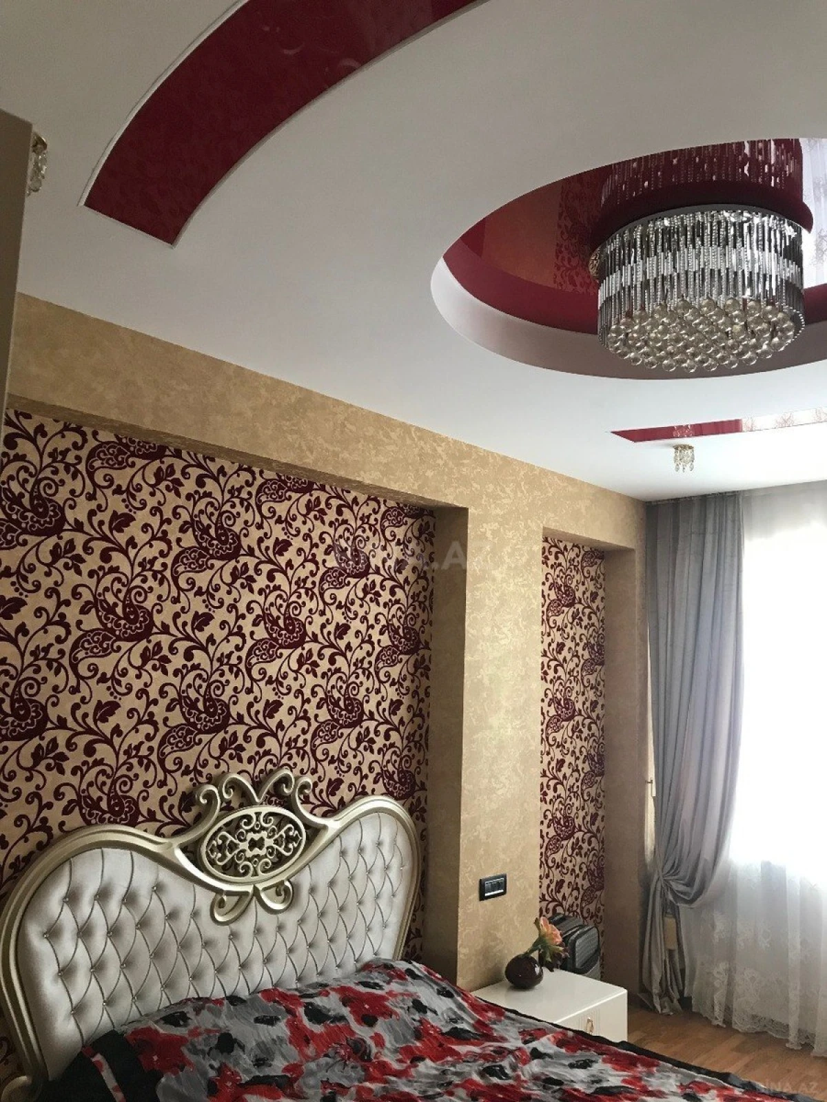 Satılır 3 otaqlı mənzil 97 m²
