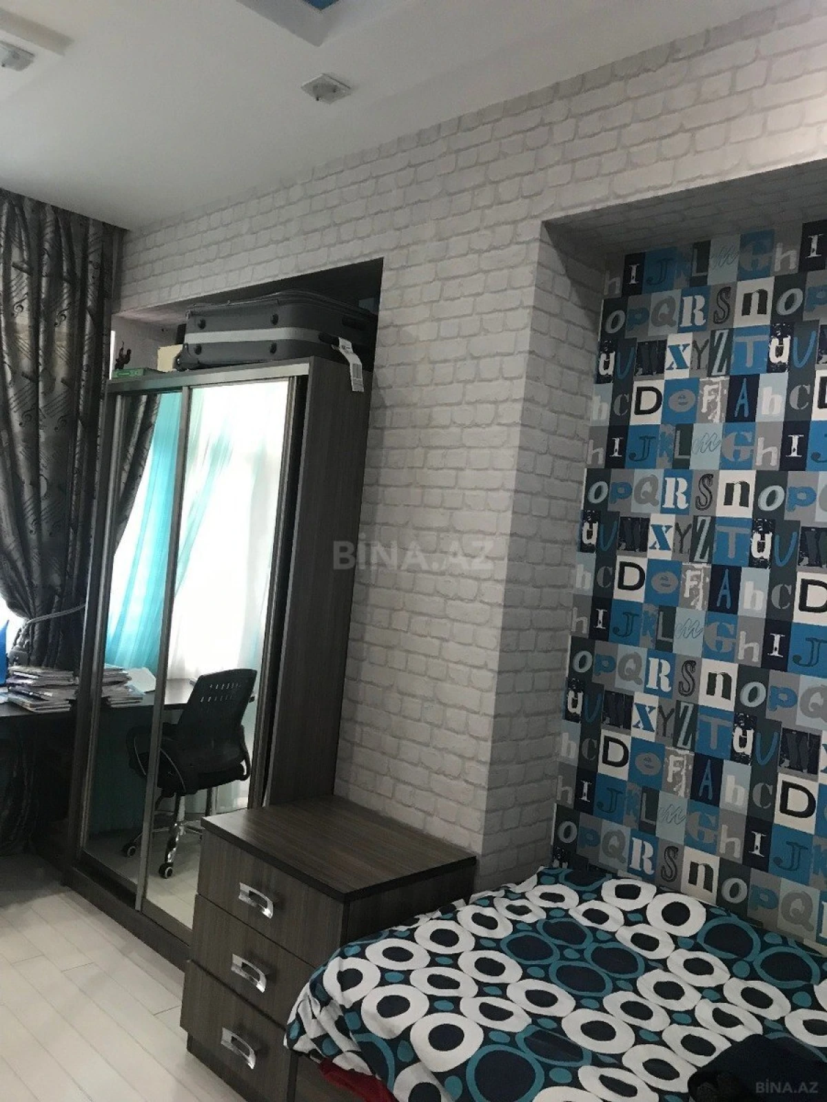 Satılır 3 otaqlı mənzil 97 m²