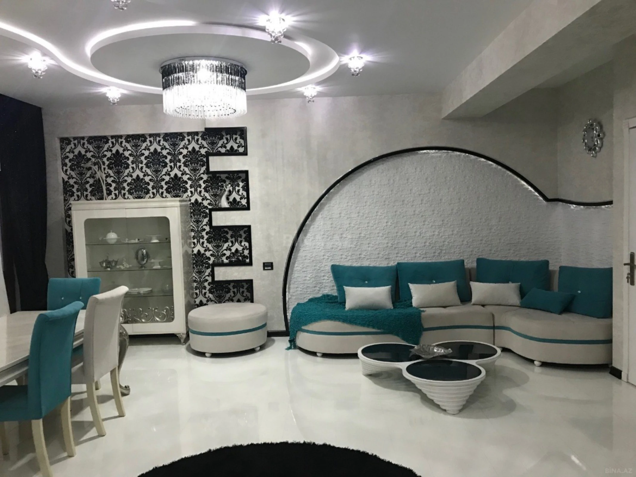 Satılır 3 otaqlı mənzil 97 m²