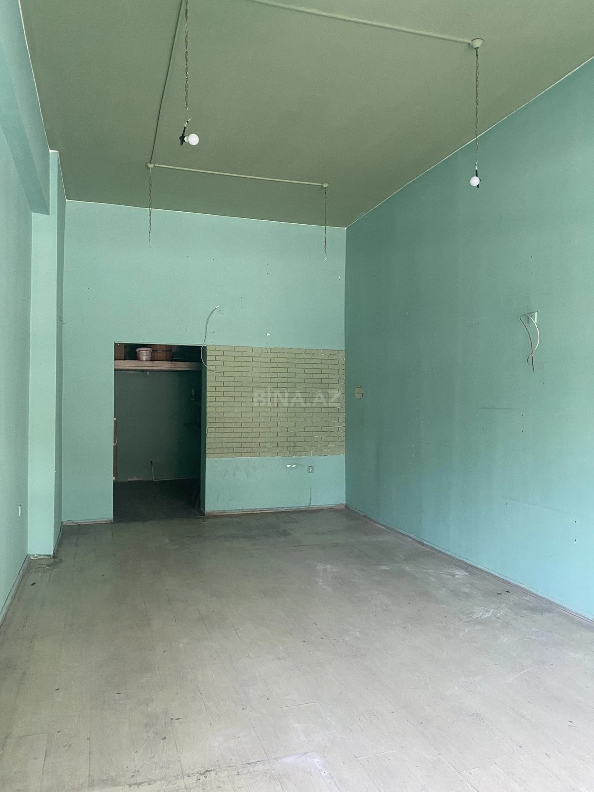 Kirayə verilir obyekt 65 m²