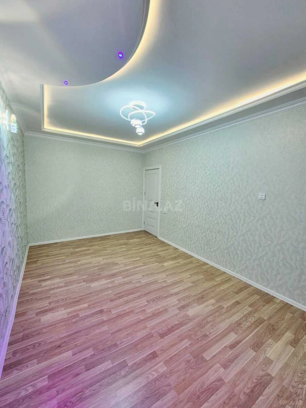 Satılır 3 otaqlı mənzil 69 m²
