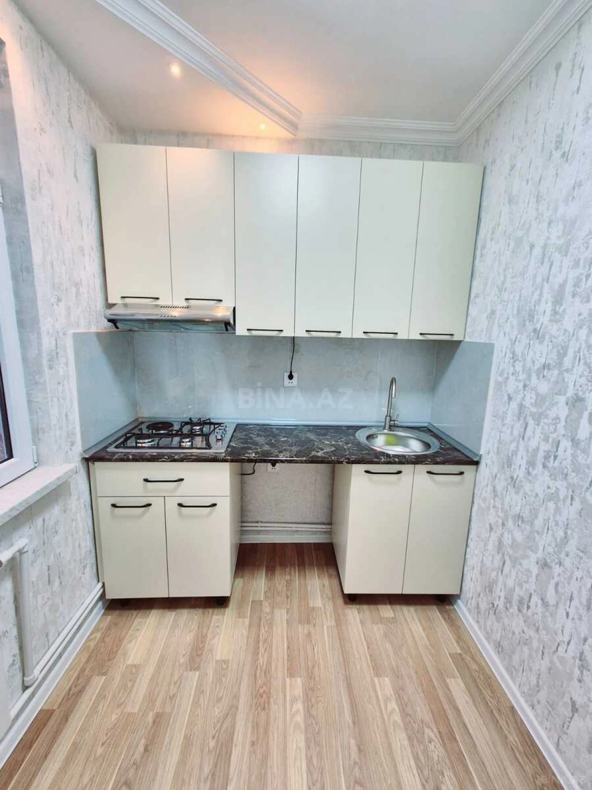 Satılır 3 otaqlı mənzil 69 m²