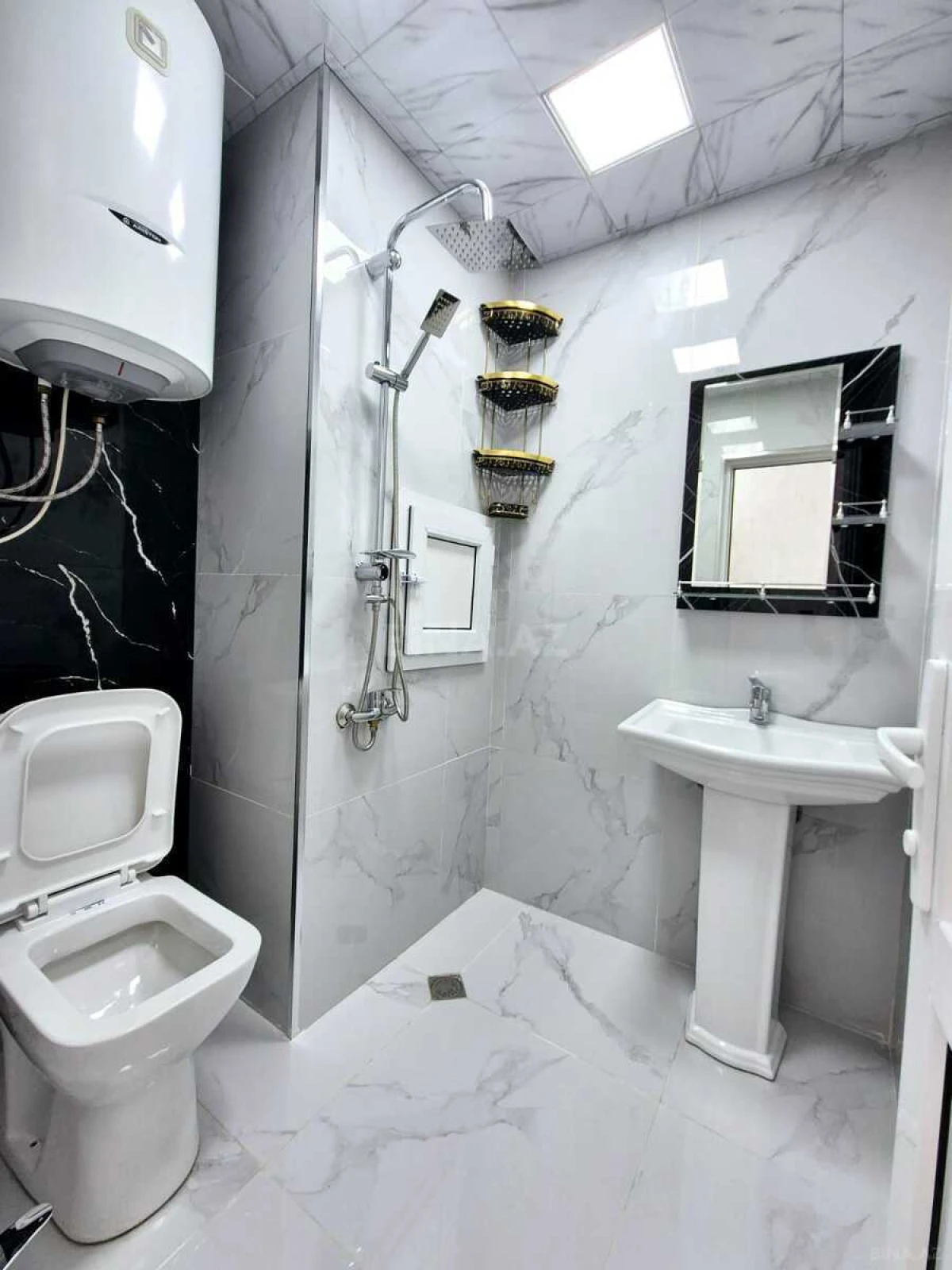 Satılır 3 otaqlı mənzil 69 m²