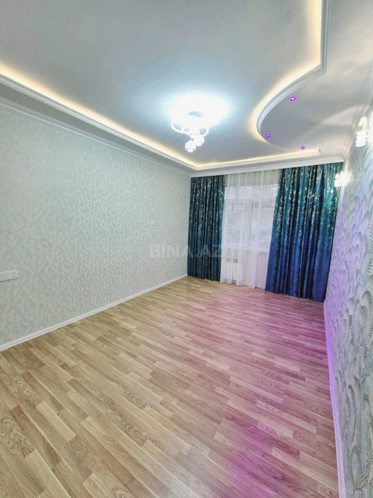 Satılır 3 otaqlı mənzil 69 m²
