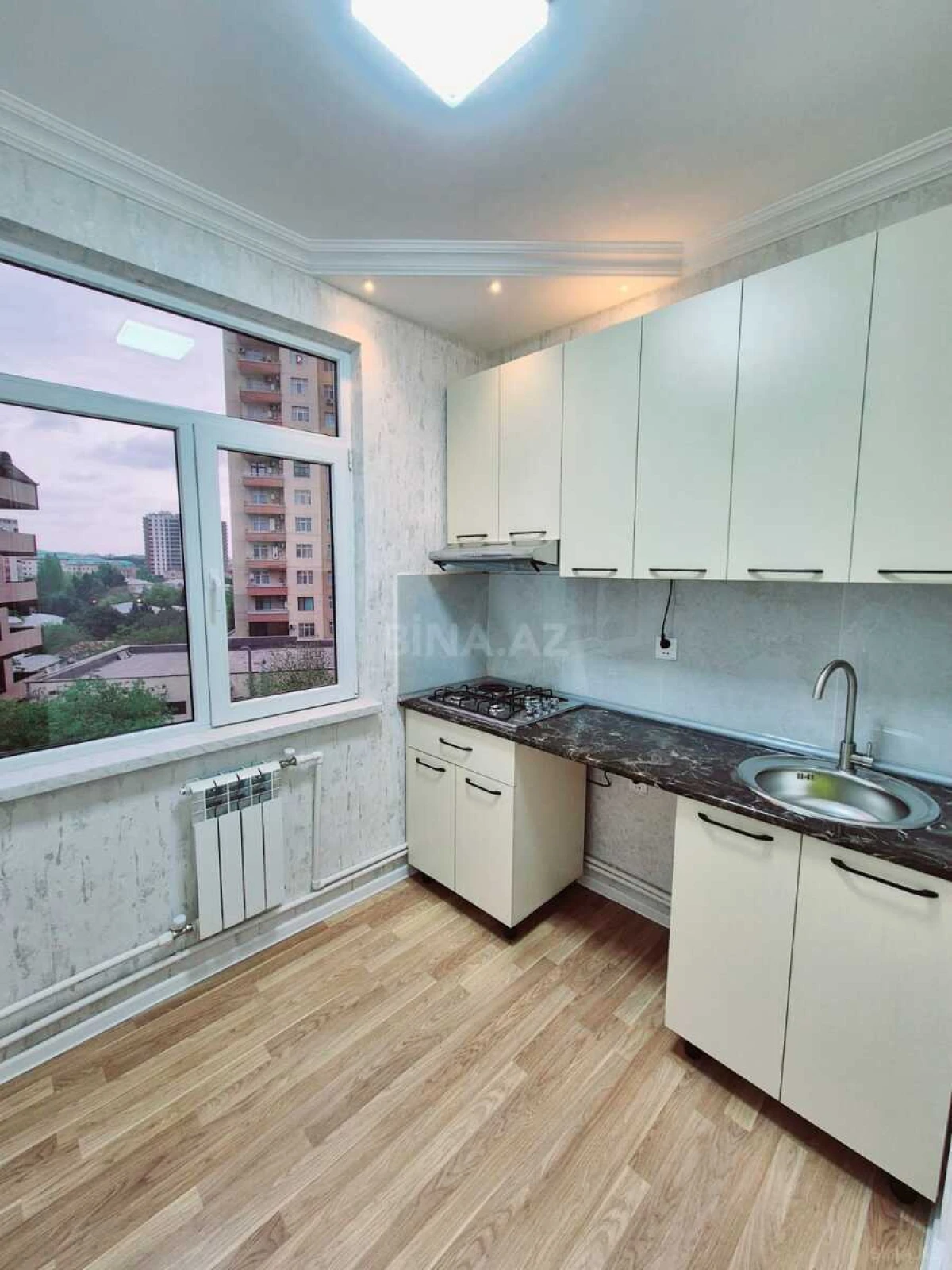 Satılır 3 otaqlı mənzil 69 m²