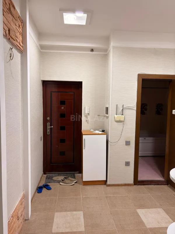 Kirayə verilir 2 otaqlı mənzil 79 m²