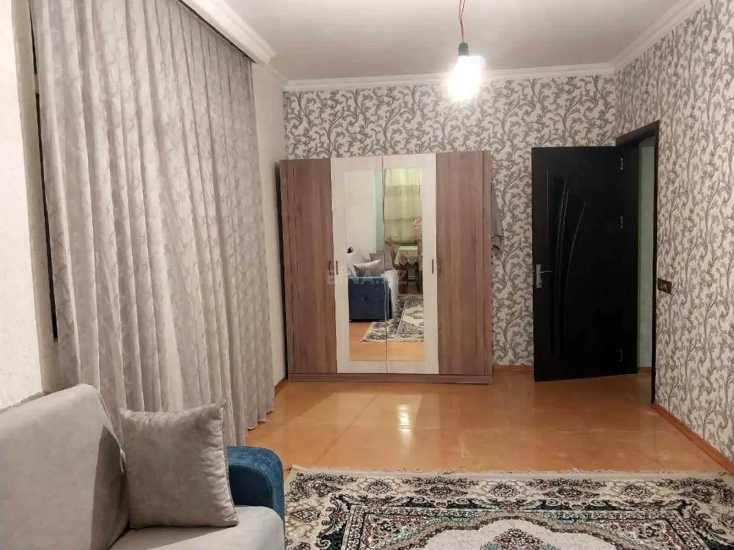 Satılır 1 otaqlı mənzil 36.6 m²