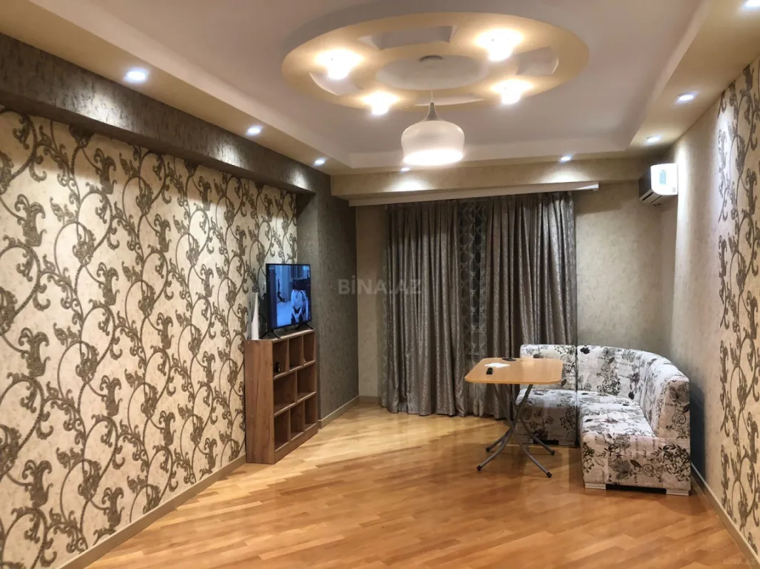 Satılır 3 otaqlı mənzil 113 m²