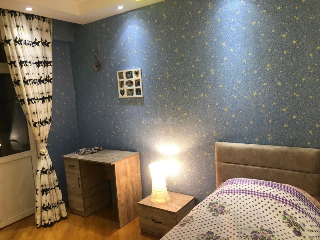 Satılır 3 otaqlı mənzil 113 m²
