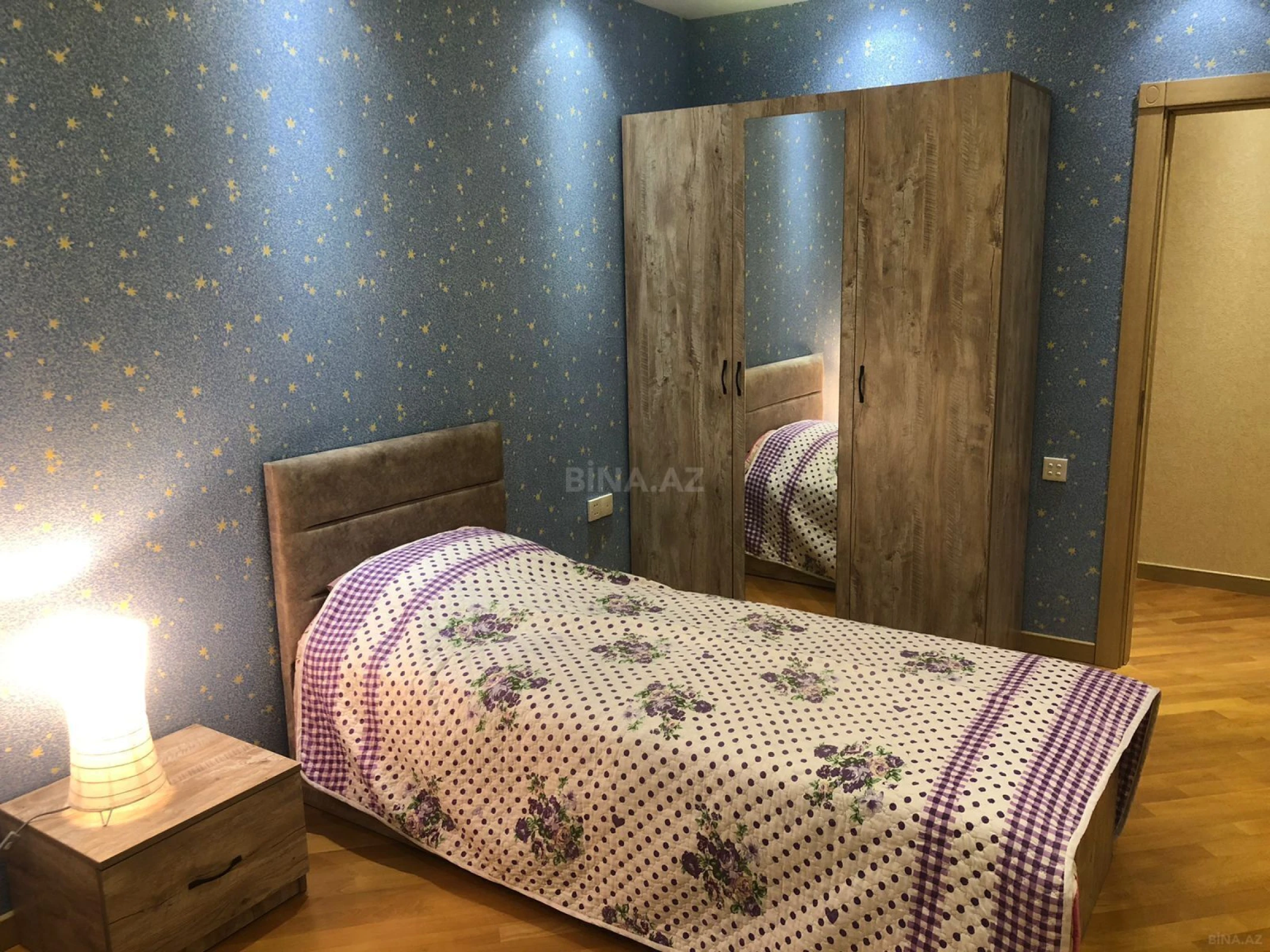 Satılır 3 otaqlı mənzil 113 m²