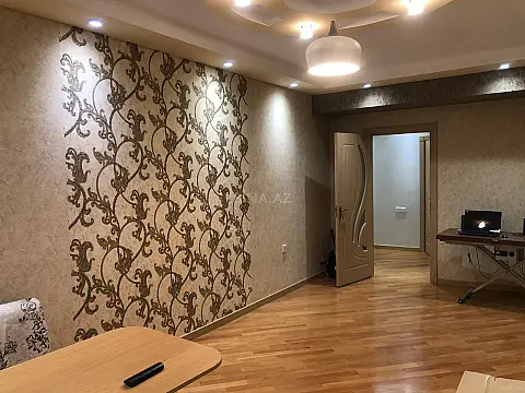 Satılır 3 otaqlı mənzil 113 m²