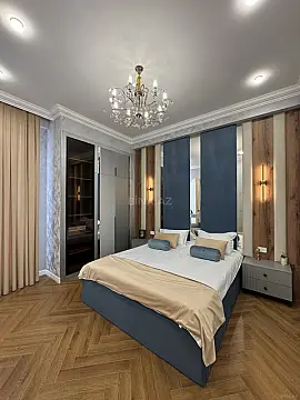 Satılır 3 otaqlı mənzil 130 m²