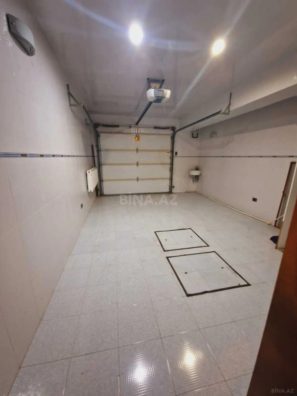 Satılır 8 otaqlı həyət evi 500 m²