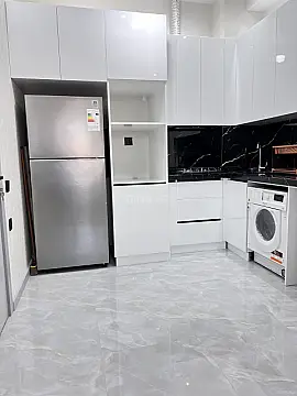 Kirayə verilir 3 otaqlı mənzil 105 m²