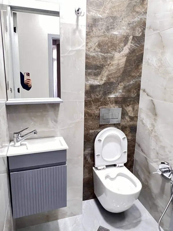 Kirayə verilir 3 otaqlı mənzil 105 m²