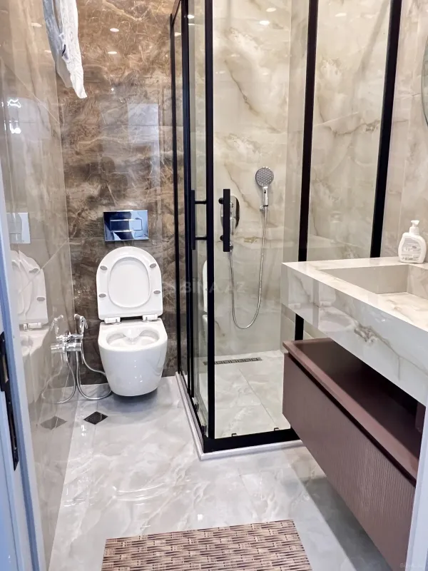 Kirayə verilir 3 otaqlı mənzil 105 m²