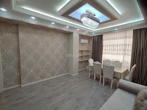 Kirayə verilir 2 otaqlı mənzil 71 m²