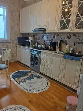 Satılır 2 otaqlı mənzil 60 m²