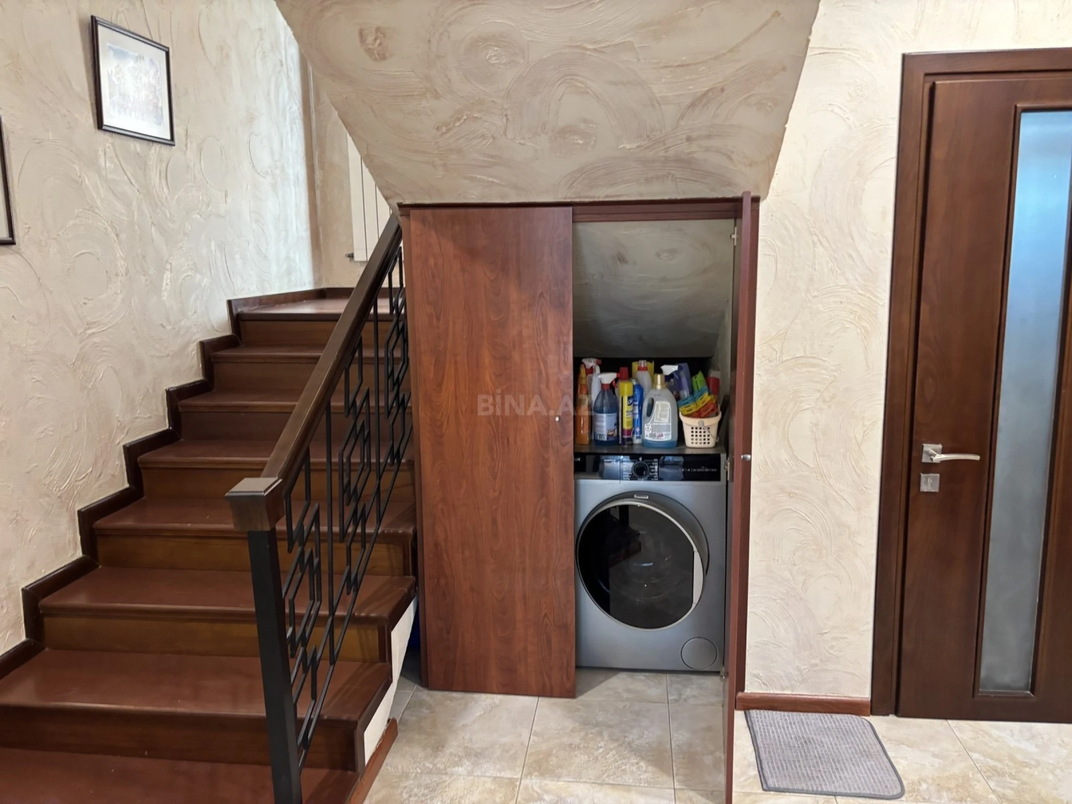 Kirayə verilir 5 otaqlı həyət evi 250 m²