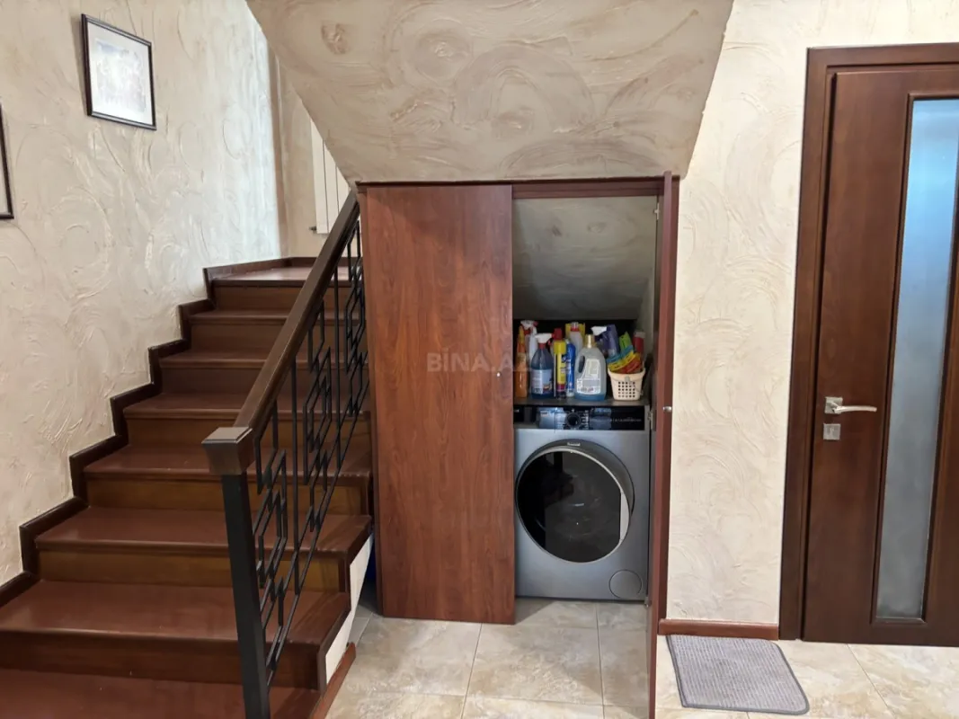 Kirayə verilir 5 otaqlı həyət evi 250 m²
