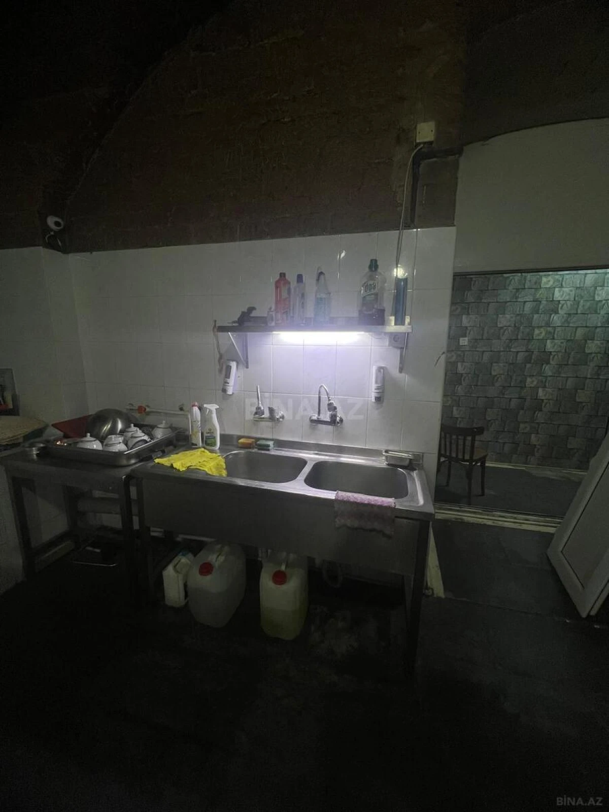 Kirayə verilir obyekt 200 m²