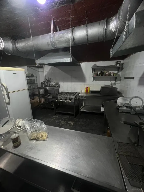 Kirayə verilir obyekt 200 m²