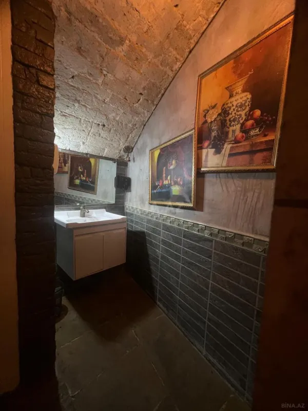 Kirayə verilir obyekt 200 m²