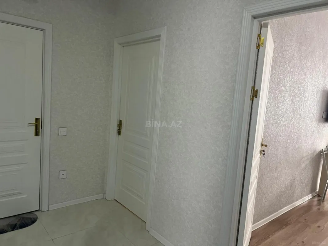 Kirayə verilir 2 otaqlı mənzil 78 m²
