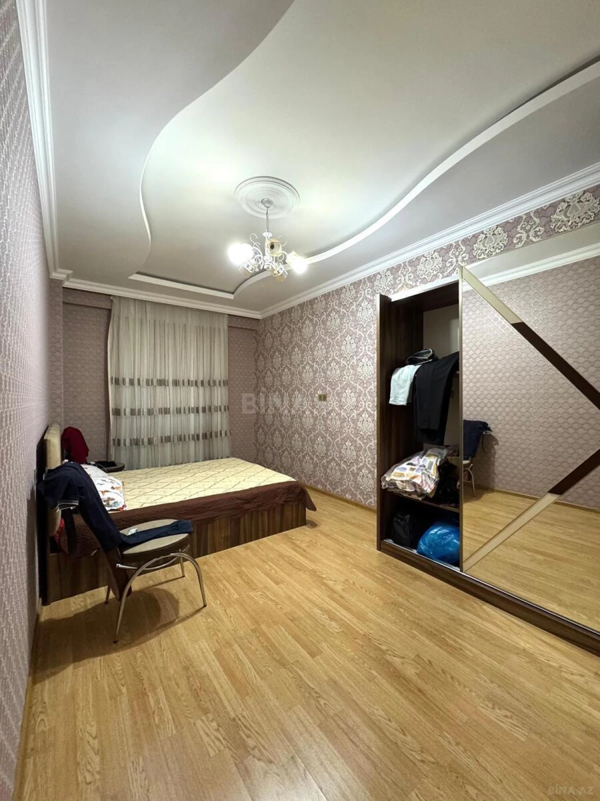 Kirayə verilir 2 otaqlı mənzil 82 m²