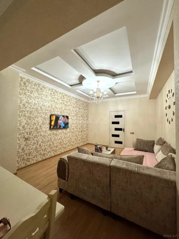 Kirayə verilir 2 otaqlı mənzil 82 m²