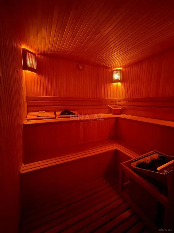 Satılır 5 otaqlı mənzil 350 m²