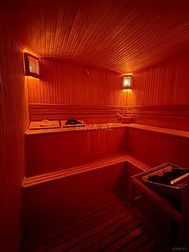 Satılır 5 otaqlı mənzil 350 m²