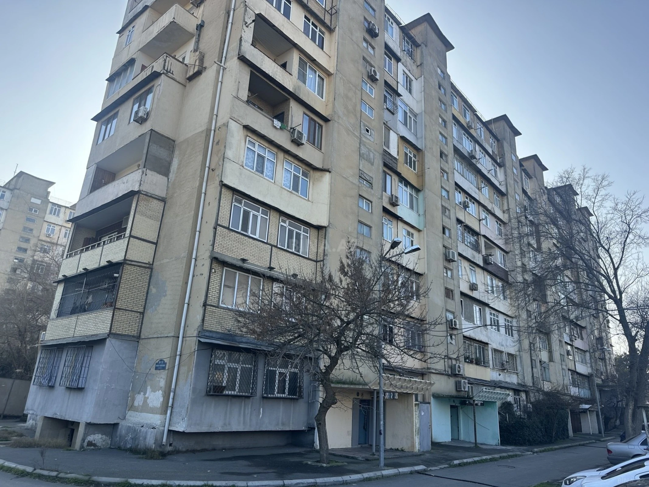 Satılır 3 otaqlı mənzil 78 m²
