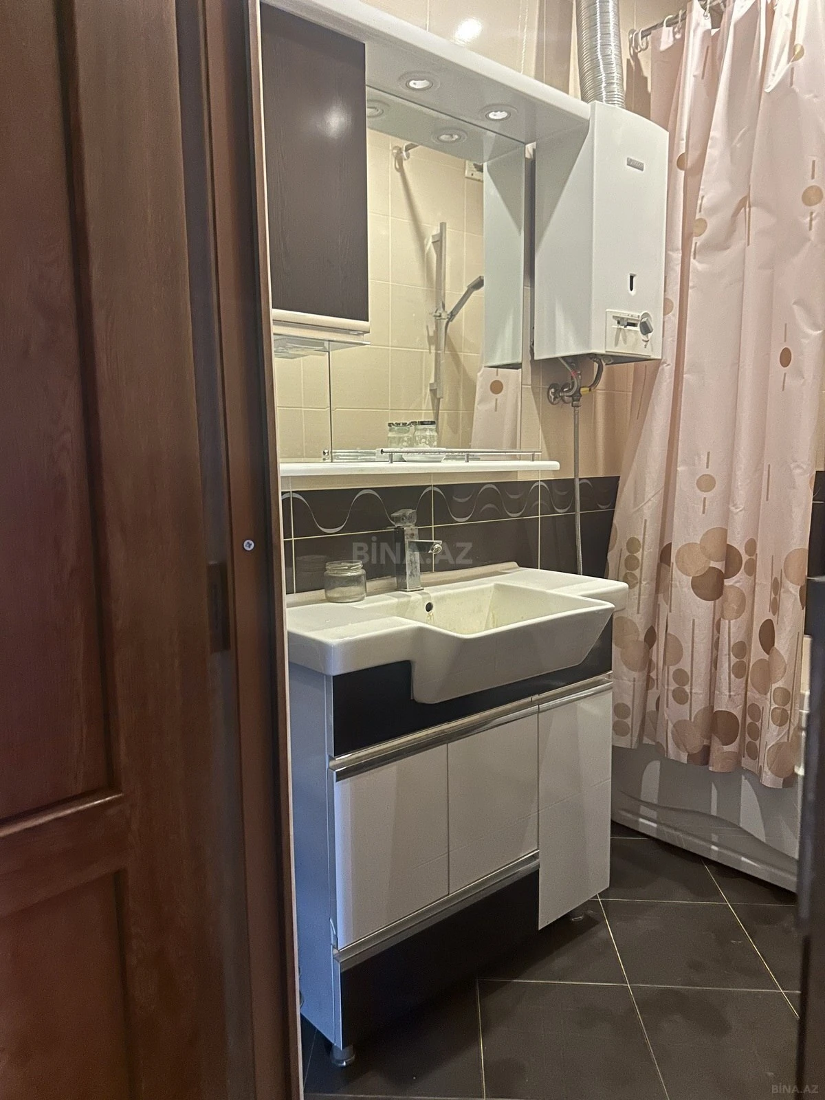 Satılır 3 otaqlı mənzil 78 m²