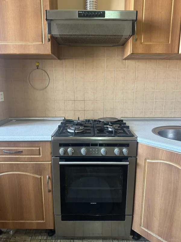 Satılır 3 otaqlı mənzil 78 m²