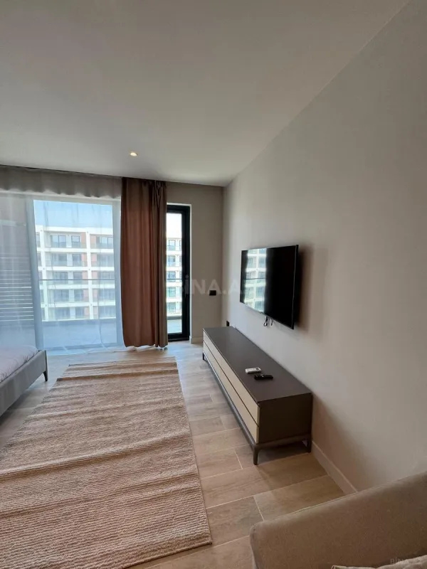 Satılır 1 otaqlı mənzil 58 m²