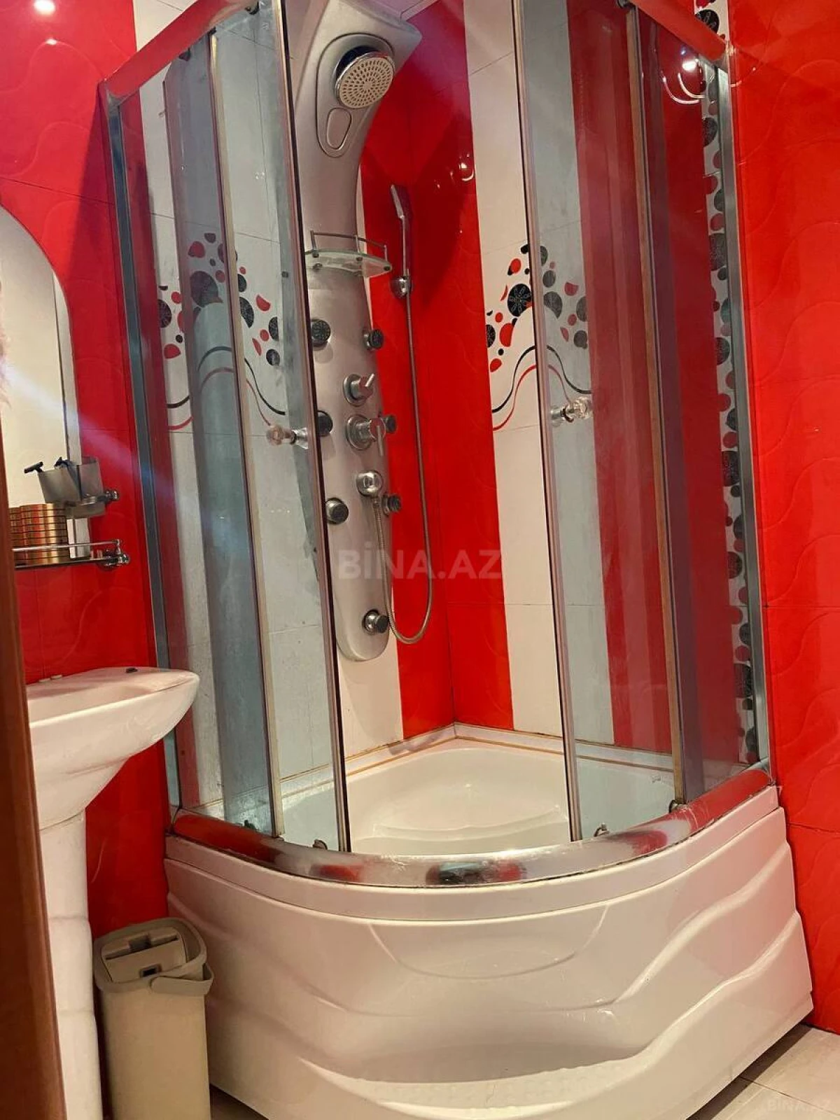 Satılır 3 otaqlı mənzil 64 m²