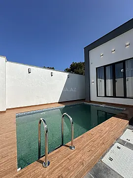 Satılır 4 otaqlı həyət evi 140 m²