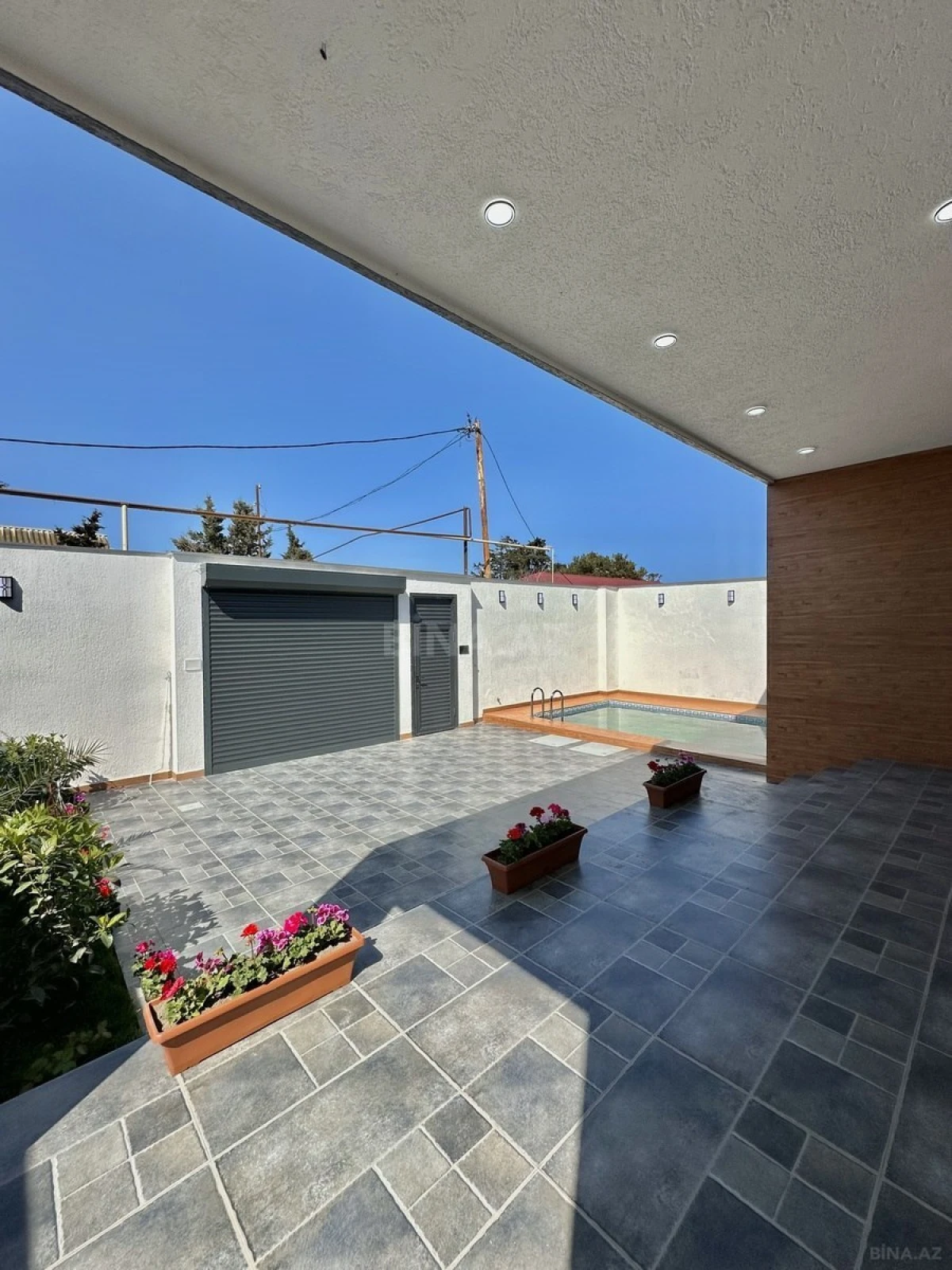 Satılır 4 otaqlı həyət evi 140 m²