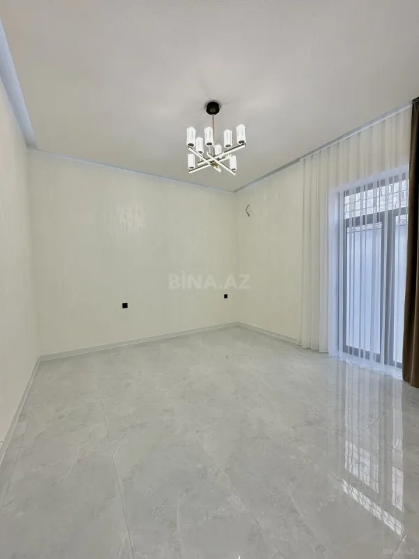 Satılır 4 otaqlı həyət evi 140 m²