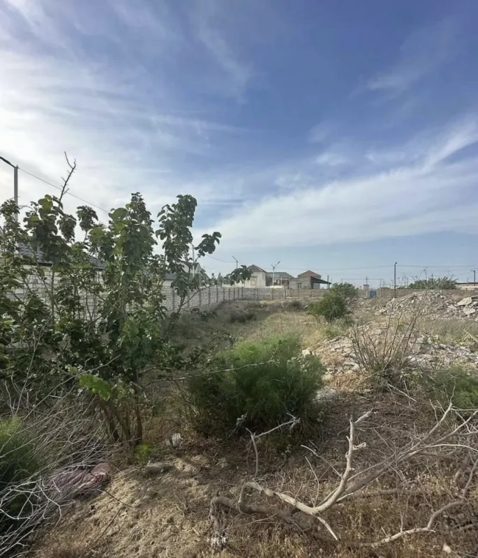 Satılır torpaq sahəsi 10 m²