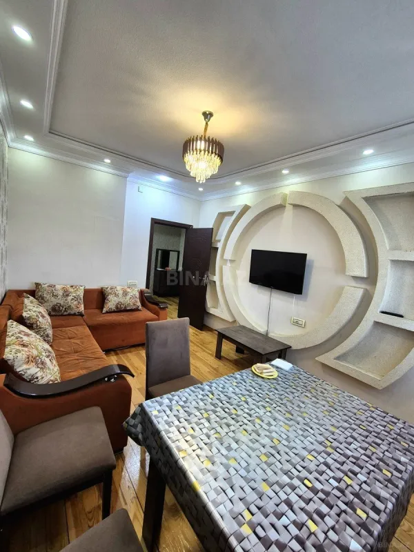 Satılır 2 otaqlı mənzil 43 m²