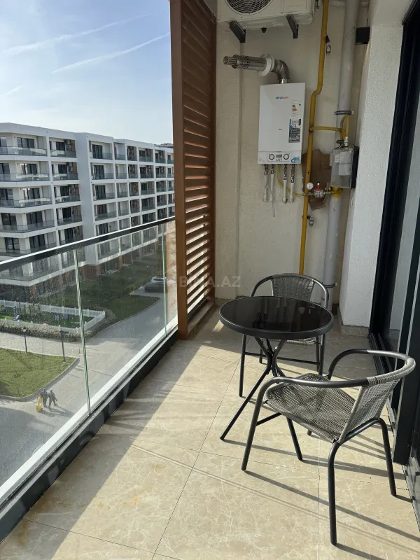 Satılır 1 otaqlı mənzil 58 m²